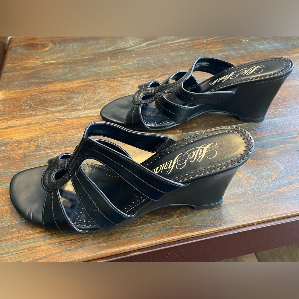 LifeStride black wedge, 8.5, 3 inch heel